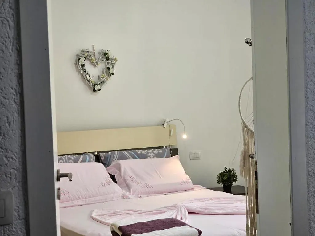 Main Seaview Apartment Durres Golem  Arnavutluk