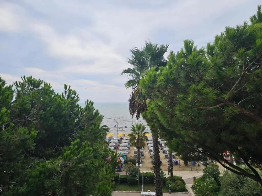 Main Seaview Apartment Durres Golem  Arnavutluk