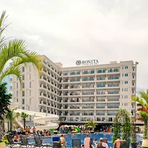 Coastline Luxury Hotel apartamentowy